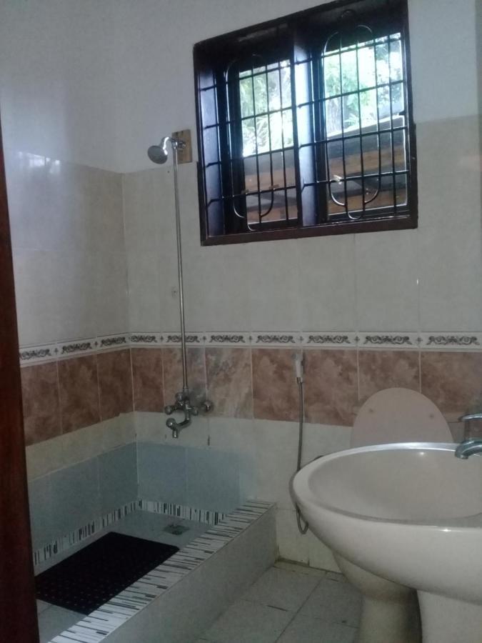 El Hope Lodge Dar es Salaam Buitenkant foto